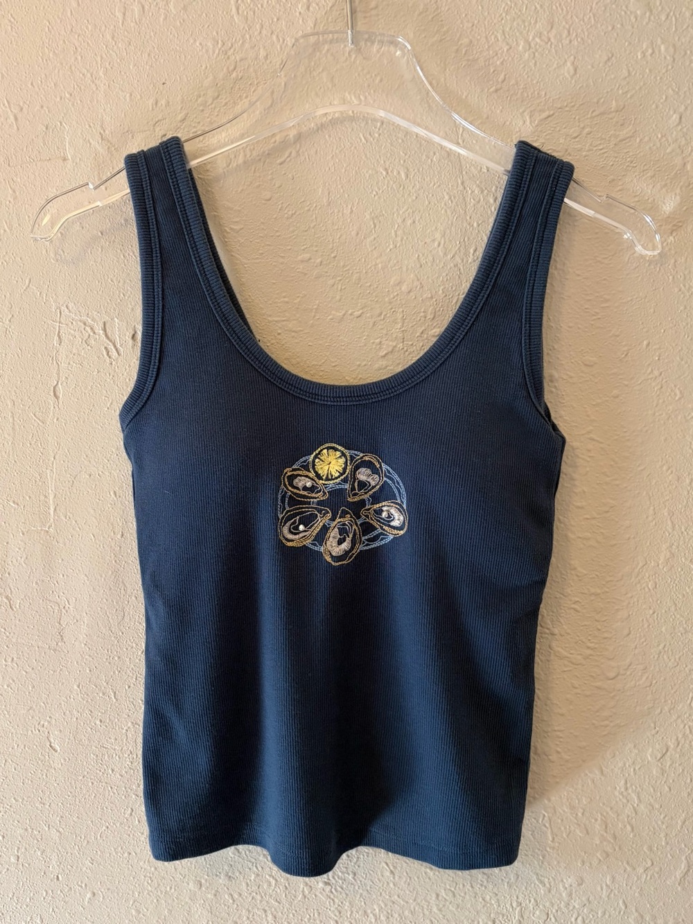 Abercrombie Bra-Free Coastal Graphic Navy Scoopneck Tank S